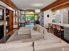 7236 Holly Hill Drive, Mercer Island WA 98040