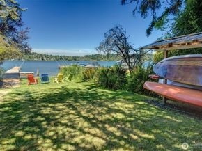 7236 Holly Hill Drive, Mercer Island WA 98040