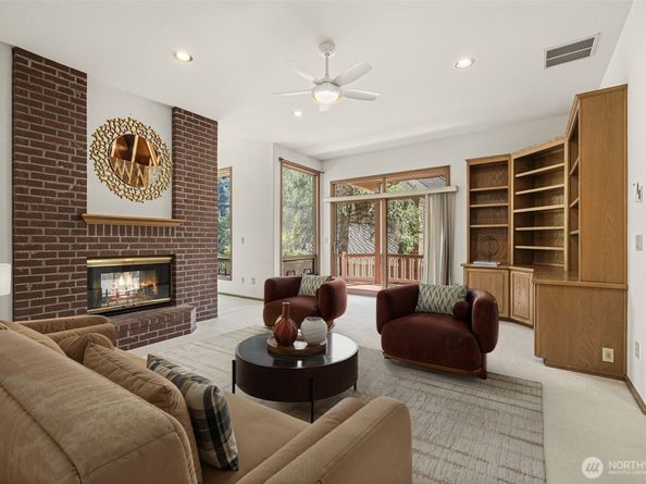 4916 162nd Court NE, Redmond WA 98052