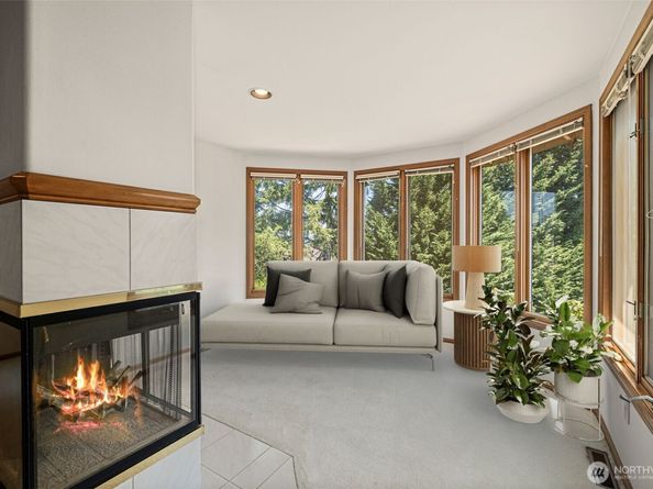 4916 162nd Court NE, Redmond WA 98052
