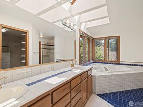 4916 162nd Court NE, Redmond WA 98052