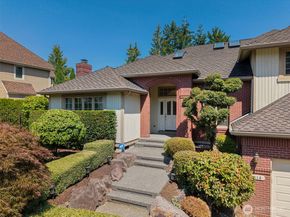 4916 162nd Court NE, Redmond WA 98052
