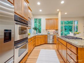 11928 158th Ave NE, Redmond WA 98052