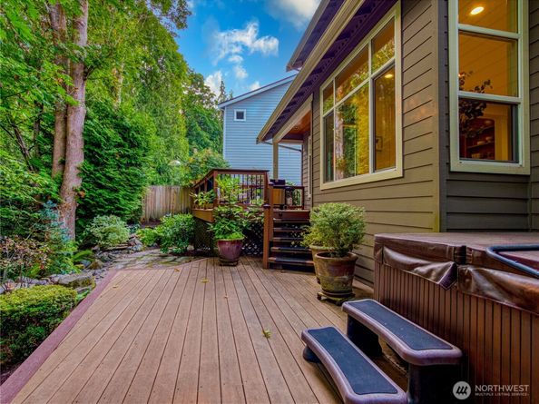 11928 158th Ave NE, Redmond WA 98052
