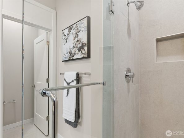 13259 NE 143rd Court 9, Woodinville WA 98072