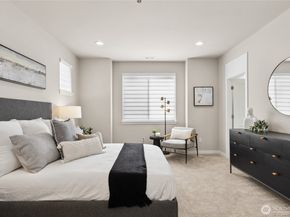 13259 NE 143rd Court 9, Woodinville WA 98072