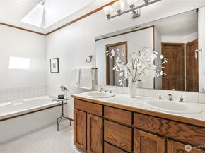 2025 143rd Place SE, Mill Creek WA 98012