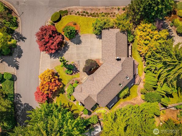2025 143rd Place SE, Mill Creek WA 98012