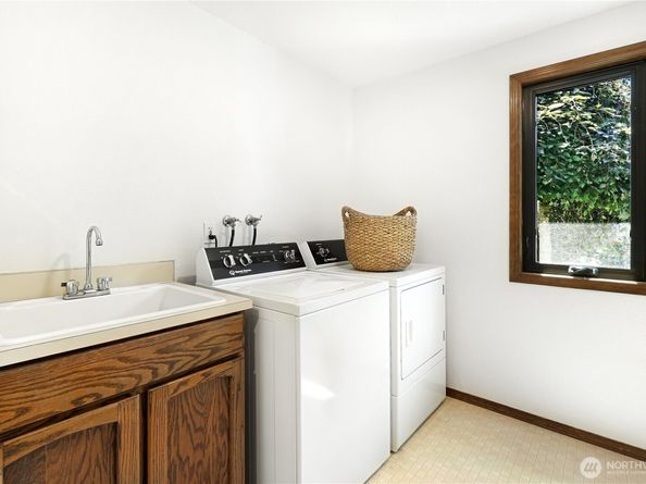 2025 143rd Place SE, Mill Creek WA 98012