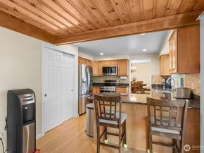12424 106th Place NE, Kirkland WA 98034