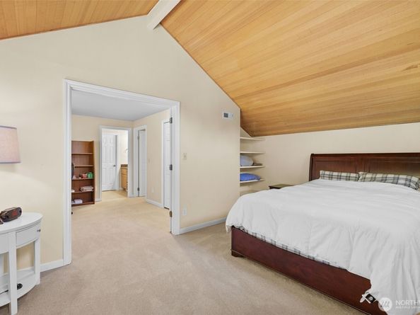 12424 106th Place NE, Kirkland WA 98034