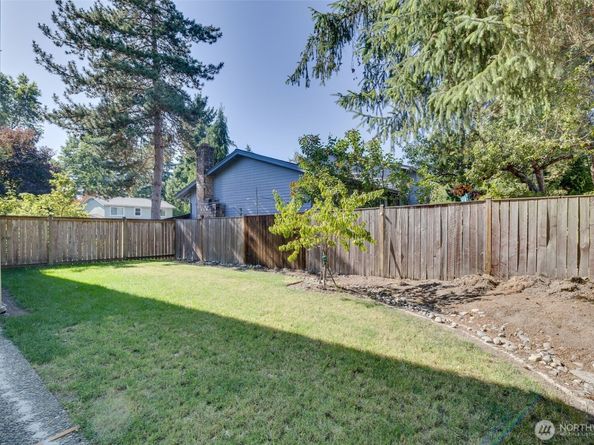12424 106th Place NE, Kirkland WA 98034