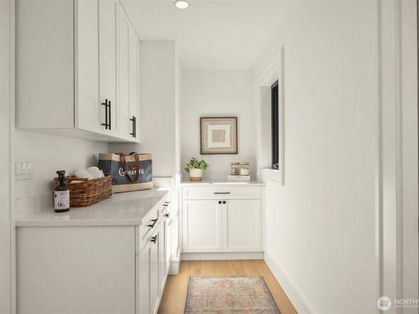 4869 Rosalind Road NE, Bainbridge Island WA 98110