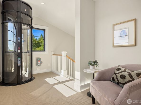 4869 Rosalind Road NE, Bainbridge Island WA 98110