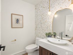 4869 Rosalind Road NE, Bainbridge Island WA 98110