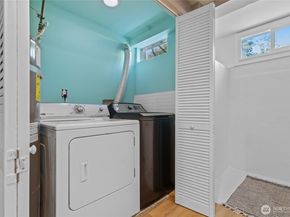 12246 20th Avenue S, Seattle WA 98168