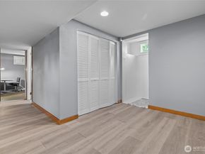 12246 20th Avenue S, Seattle WA 98168