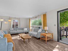 12246 20th Avenue S, Seattle WA 98168