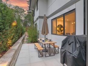 5202 Forest Avenue SE, Mercer Island WA 98040