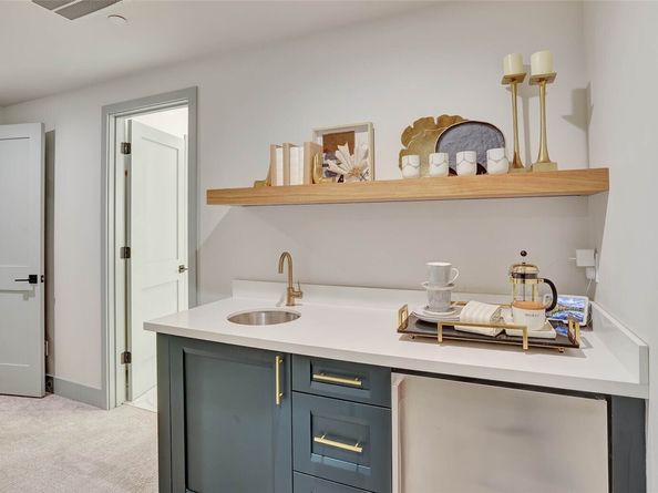 5202 Forest Avenue SE, Mercer Island WA 98040