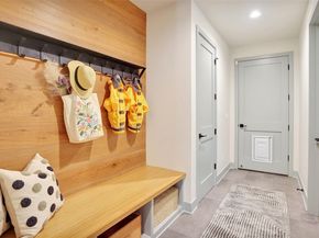 5202 Forest Avenue SE, Mercer Island WA 98040