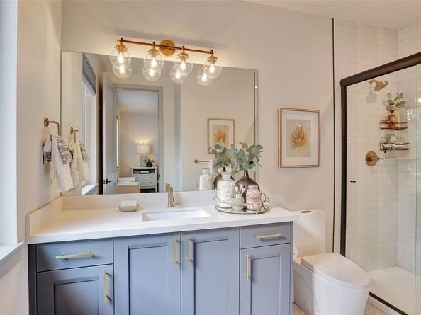 5202 Forest Avenue SE, Mercer Island WA 98040