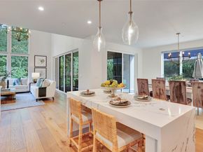 5202 Forest Avenue SE, Mercer Island WA 98040