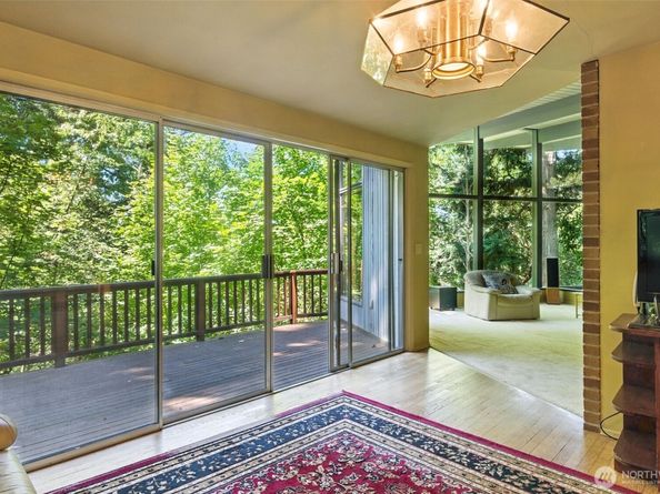 2650 120th Avenue NE, Bellevue WA 98005