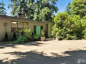 2650 120th Avenue NE, Bellevue WA 98005