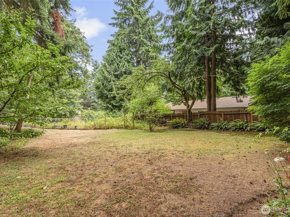 5531 NE 193rd Street, Kenmore WA 98028