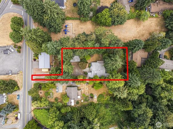 5531 NE 193rd Street, Kenmore WA 98028