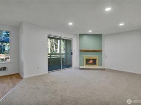 17527 149th Avenue SE B12, Renton WA 98058