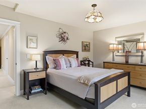 1607 Lyons Avenue NE, Renton WA 98059