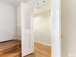 2120 Highland Avenue 105, Everett WA 98201