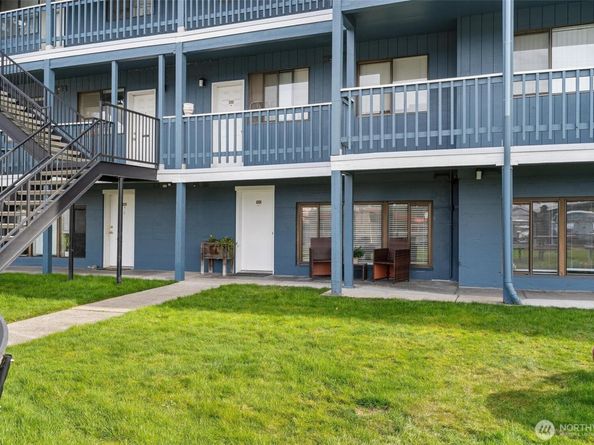 2120 Highland Avenue 105, Everett WA 98201