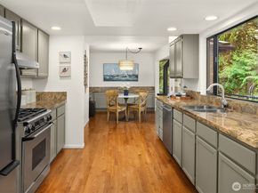 4429 E Mercer Way, Mercer Island WA 98040