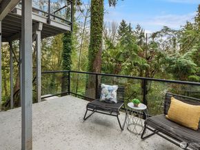 4429 E Mercer Way, Mercer Island WA 98040