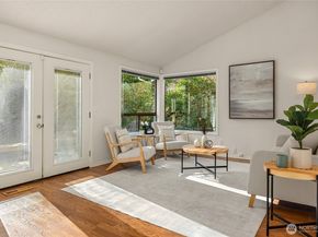 5344 Ruby Place NE, Bainbridge Island WA 98110