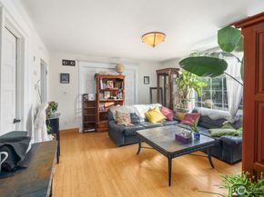 943 23rd Avenue, Seattle WA 98122