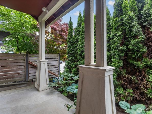 4854 Delridge Way SW B, Seattle WA 98106