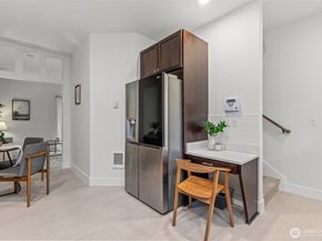 4854 Delridge Way SW B, Seattle WA 98106