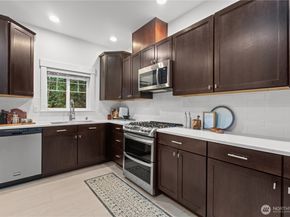 4854 Delridge Way SW B, Seattle WA 98106