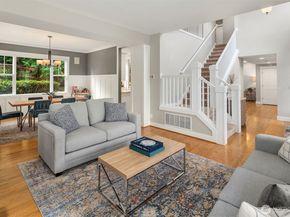 6591 156th Avenue SE, Bellevue WA 98006