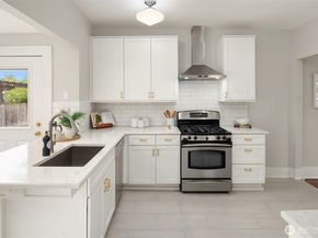 5712 1st Avenue NW, Seattle WA 98107