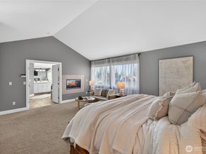 25902 NE 1st Place, Sammamish WA 98074