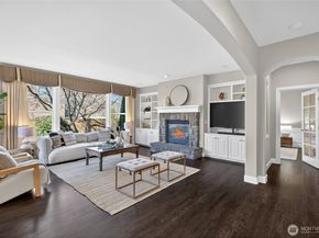 25902 NE 1st Place, Sammamish WA 98074