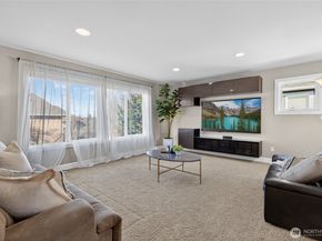 25902 NE 1st Place, Sammamish WA 98074