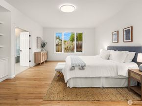 26440 SE 22nd Street, Sammamish WA 98075