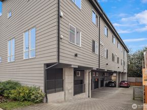 6251 8th Avenue NW, Seattle WA 98107