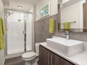 6251 8th Avenue NW, Seattle WA 98107